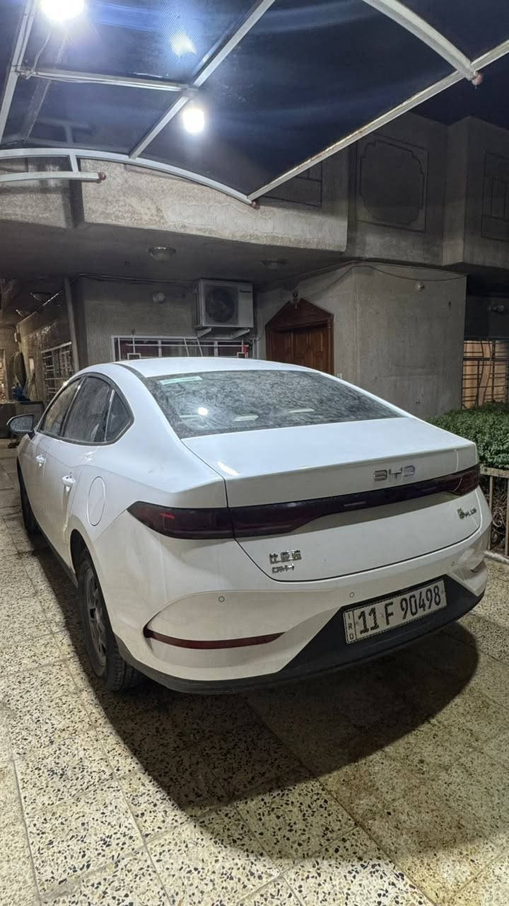 بي واي دي كن بلاس 2025 ماشيه 700 كيلو داخل ابيض بعده عله وضع الشركه زيرو مرقم وكامله السعر 18600 
*********** عنوان بغداد
