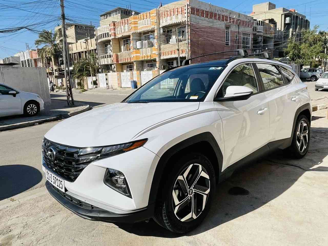 السلام عليكم توسان هايبرد للبيع موديل24
حادث فقط بنيد وبدل نفس الون بدون صبغ بدون دواخل 

ايرباك دركة ودشبول بسبب الحزام ومبدل عظمه دشبول راجع بلادي

موصفات فول 1/1 

بصمة تشغيل عن بعد

بنراما

كرسي كهرباء تدفئة بلكشن

داخل بيض جلد

رادارات

توقف ذاتي

هندبريك بصمة

بعد بيها واهواي موصفات

سياره جديده بمعنى الكلمة ماشيه 22الف 

مرقم بغداد باسمي 

مكان سياره بغداد

الاتصال( ***********) 

السعر (215) وبي مجال بسيط
