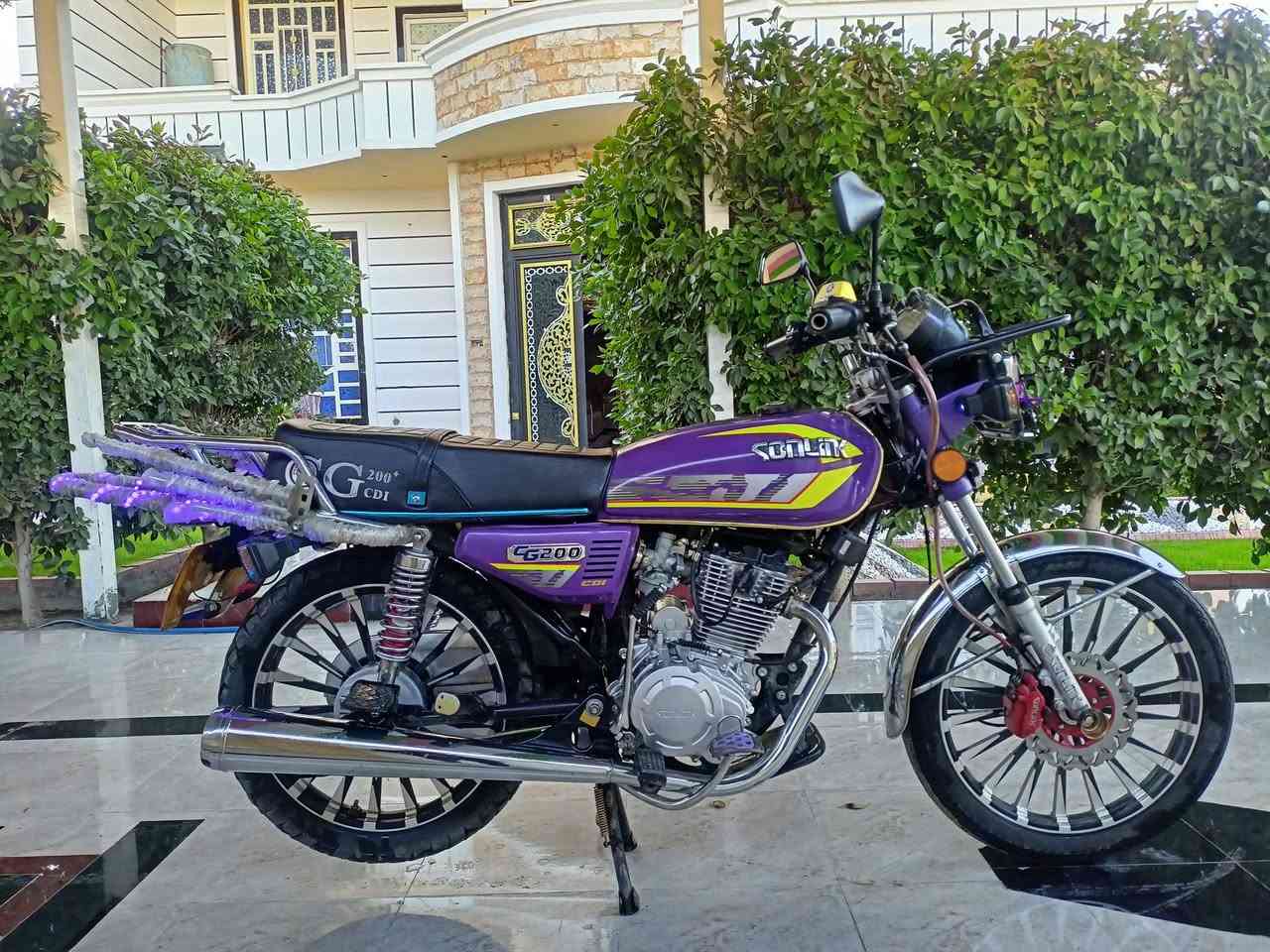 يالله موطور للبيع سونك  موديل 2025بي اوراق،منفيس،فقط  بعده  زيرو محرك 200  بي شاشه بلوتوث السعر 875وبي مجال بسيط    العنوان الرمادي رقم الهاتف***********
