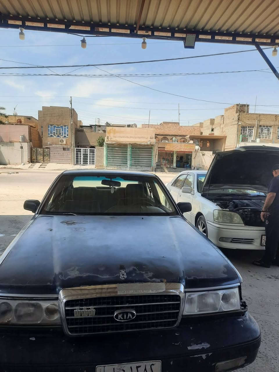 كيا بونتيشا 96 
رقم بابل
موجودة بالنجف 
السعر 17 
***********
