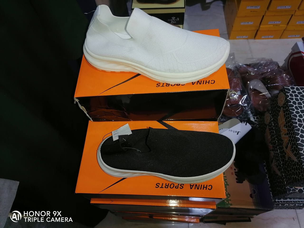 بسم الله ماشاء الله..
العنوان القائم الشارع الي مقابل المول المركزي سوق الحشاشات مجاور مطعم زاد الخير..
محل انمار الراوي حياكم الله جميعا 😊😊😊


**إذا كنت صاحب هذا الإعلان وتريد حذفه لأي سبب، رجاءا أرسل رسالة إلى الدعم الفني**