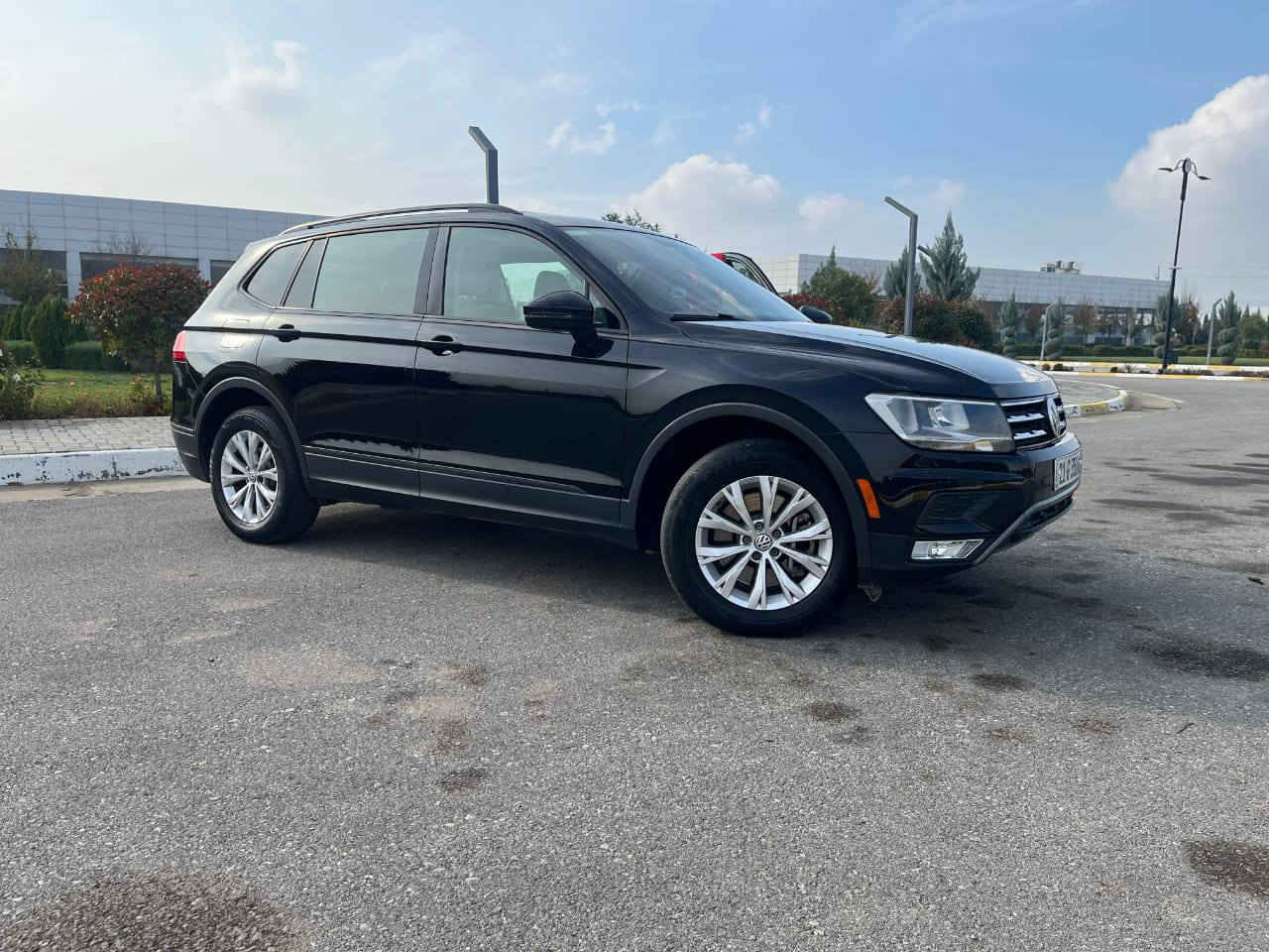 ڤۆلگس تواگن   2020
84 هەزار کم ڕۆشتووە 
سەنەوی تازەیە
یەک پارچەو نیو بۆیاخە
 رادارو  دەبل ئەکسلە 
بەس سلایت و بەسمە نیە 
شوێن سلێمانی 

سعر : لە کۆمێنت داوای بکە ڕاستەوخۆ بۆت دێت 🤖 

گێڕ و مەکینەی بەشەرت 
هیچ کێشەیەکی تێدا نییە 

ژمارەی تەلەفۆن 
***********
