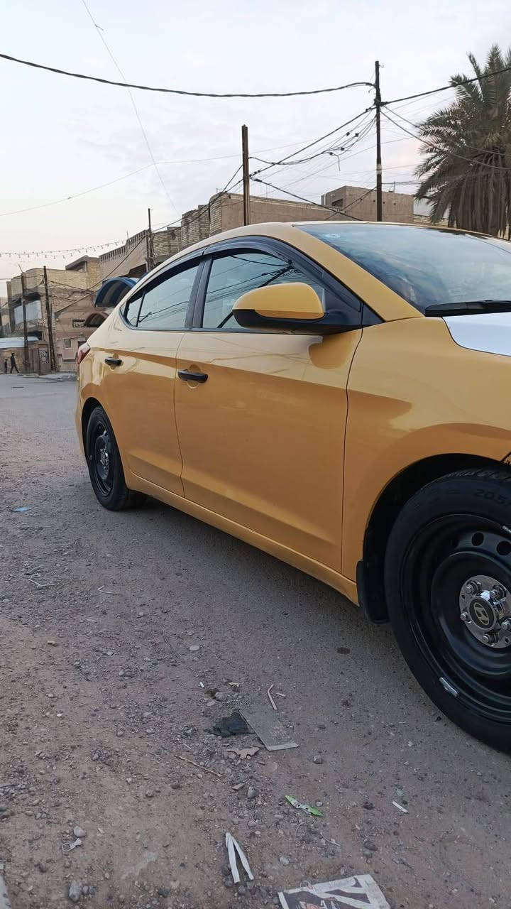 سلام عليكم الانتره للبيع موديل 2017 وارد امريكي حادثهه سرقه بنيد وبل عراق بيهه ضربه بل جاملغ الخلفي فقط الباقي كله مكفول منضومه غاز تخم تاير دوشمه جديده كهربائيات كلهه علا وضع الشركه المكان بغداد المشتل
السعر 115 الهاتف ***********
***********
