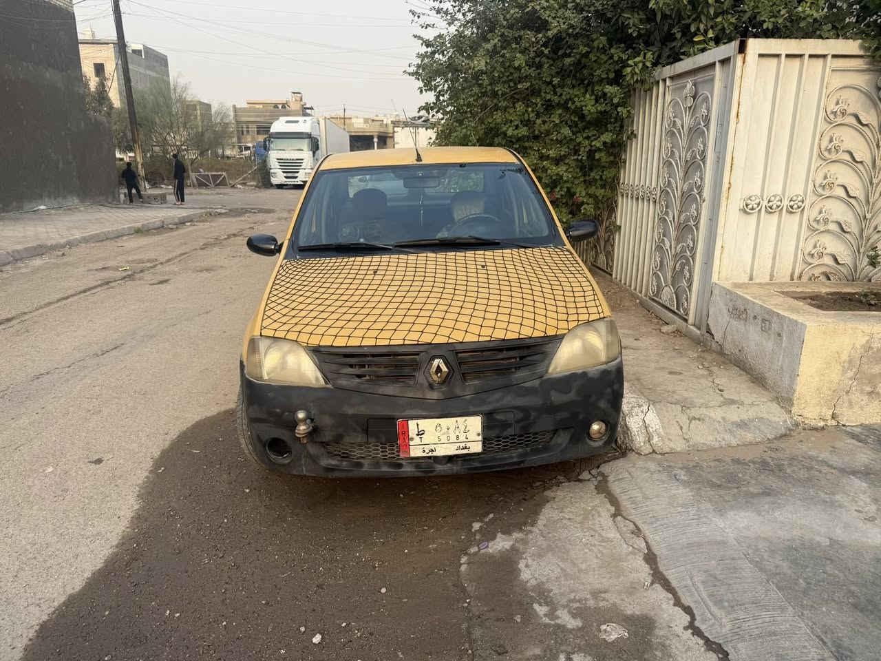 ‏سلام عليكم رينو 2009 للبيع والسعر32
‏العنوان بغداد تواصل على هذا الرقم ***********￼
