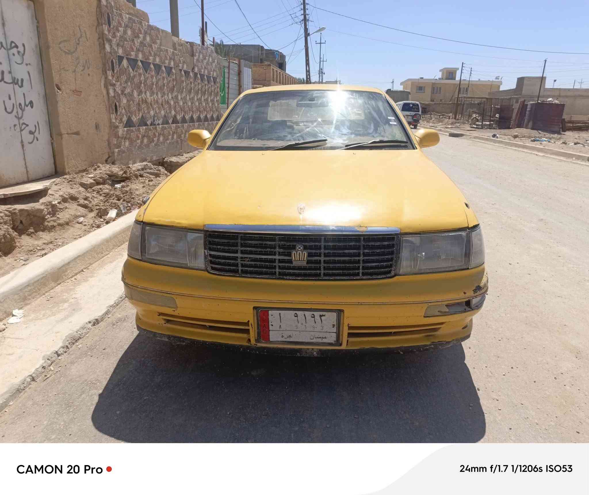 السلام عليكم بطه كراون للبيع راعيها باسمي سياره مصفره هي او غرامات كفال من القصه والنقل كهربائيات كلها شغاله سعر 28 وبيها مجال الوان بصره قضاء القرنه ***********
