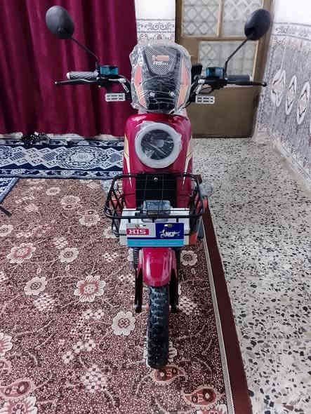 دراجه R9جديده جديده جديده العنوان بغداد السعر 650وبيهه مجال لطيبين رقم التليفون ***********موجود وتساب
