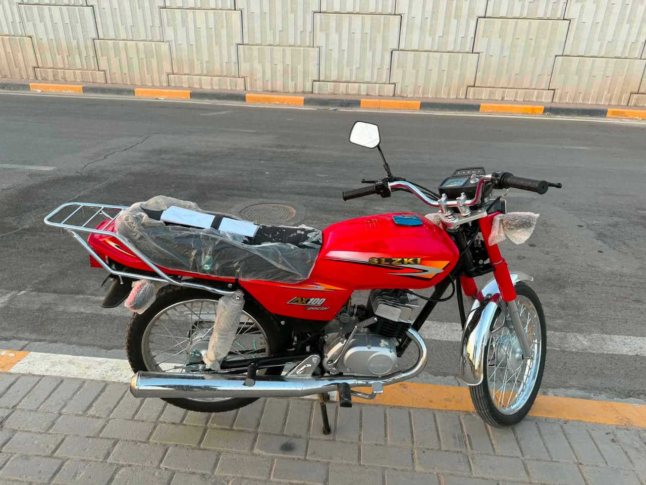 للبيع ساسوكي  بعدهي جديده لسعر 850وبيه مجال رقمي ***********مكاني حله جسر الطهمازيه قرب موال اهل لخير
