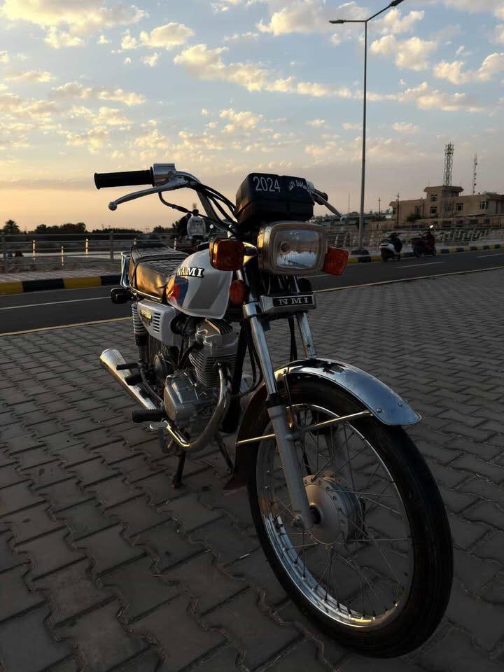 سلام عليكم 

دراجه للبيع موديل 23 بشهر 11محسوبه ع 24 مكفوله كفاله عامه شراي تصل ع الرقم ‭٠٧٧٦ ٦٠٢ ٨٣٠٧‬
