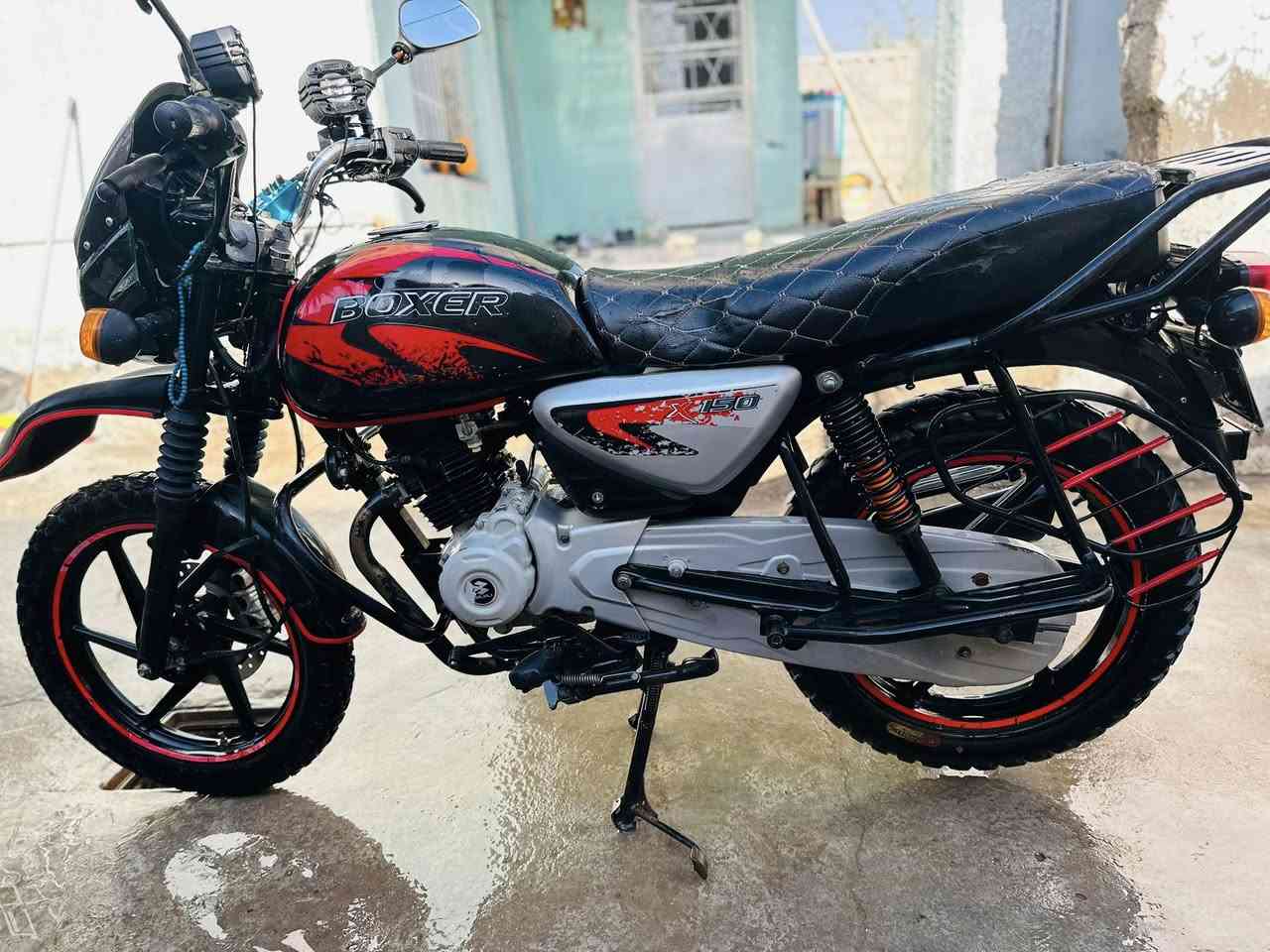 بوكسر جبلي ٢٠٢١ للبيع مكفول من كلشي اوراق اصولية مكينة ما مفتوحة ما مكلوب دراجة انطيهة عل ضمان السعر ١١٥٠ او بي مجال مكاني ديالى المقدادية ابو صيدا ***********
