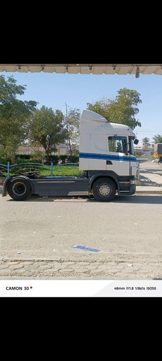 للبيع سكانيه 2006 مكينه 420 كير عادي 3/3 ريدادر + مربوطه عربانه جادر/***********//***********
