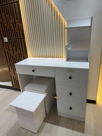 ميز غرفة • يصير مكتب • جديد