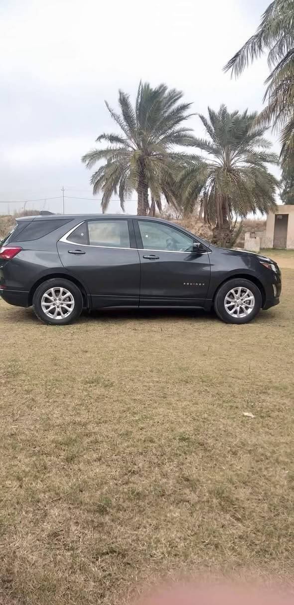 السلام عليكم..
اكوينكس للبيع 2020 
هاي مواصفات السياره

شوفرليت اكوينكس  LT
مبدل جاملغ والبنيد مصلح
موديل 2020
محرك 1500 (اربعة سلندر) تيربو
ماشيه 100
بصمة تشغيل
بصمة باب وجنطة كهرباء
تشغيل عن بعد
سايد بريك بصمه
حساسات خلفية 
حساسات ورادارات جانبية 
كشن كهربائي 
شاشة كامرة خلفية دوارة
قطعتين تبريد امامي وخلفي
تدفئة لكراسي المقدمة
تحكم ستيرن جهتين بلوتوث وحاكية وكروس سرعة وتحكم صوت 

السعر 135

لاستفسار. ***********
