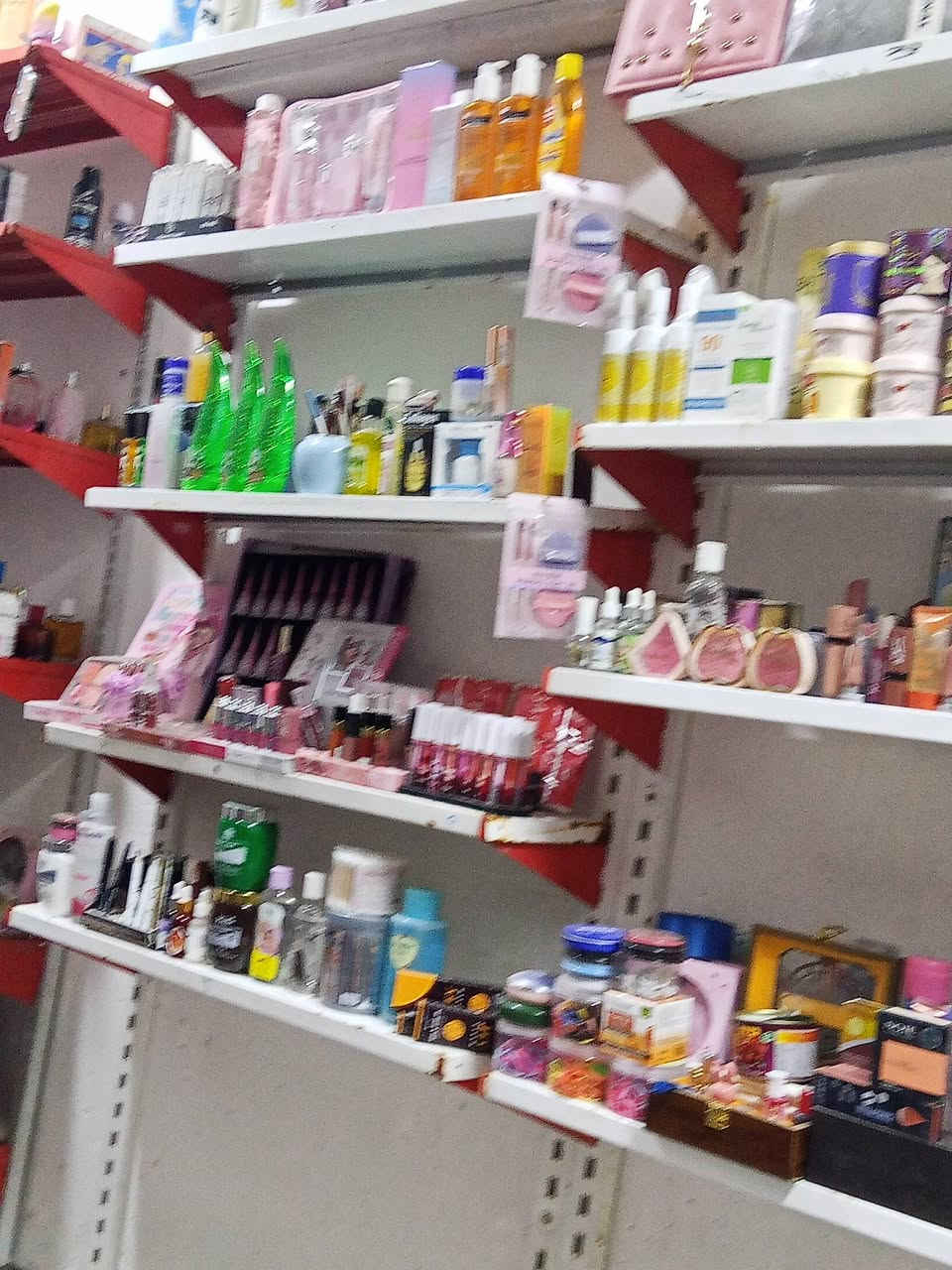 اغراض كوزمتك للبيع


**إذا كنت صاحب هذا الإعلان وتريد حذفه لأي سبب، رجاءا أرسل رسالة إلى الدعم الفني**