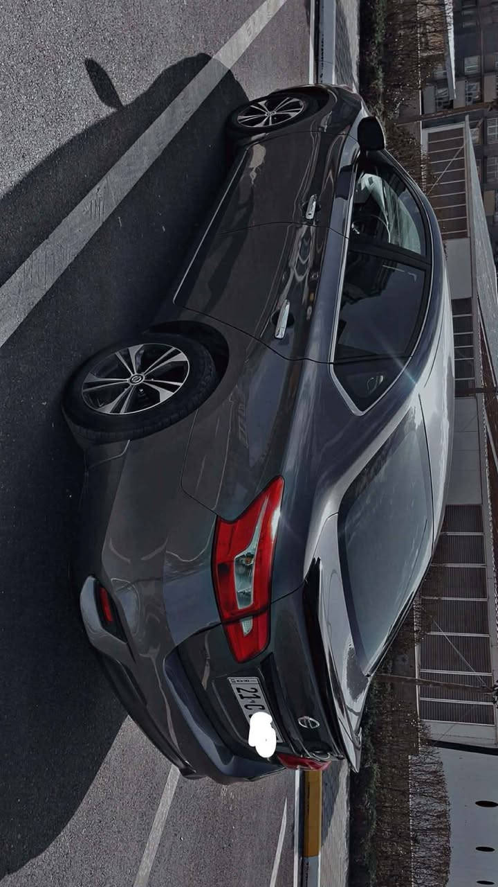 Nissan Sentra 2019 

سەیارەکە٧٤ هەزار مایل رۆشتووە،
نیزامی Eco هەیە

ئاوێنە کارەبا،
دژە خلیسک،
سوکان ڤۆلیۆم و تەحدید سورعە،
Radar, ABS 
Light Auto,
شاشە گەورەو کامێرا،
بلاجیکتۆر،
ویل کەپ،
سەیارەکە پارچەو نیوێکی بۆیاخە دەرگای سەیاقpdr هەیە لەگەل بستێل سەرد لەچەمەلەغەی دواوە

نرخی سەیارەکە ١۱٦ و موعامەلەیەکی کەم
بۆ پەیوەندی *********** السليمانية, العراق
