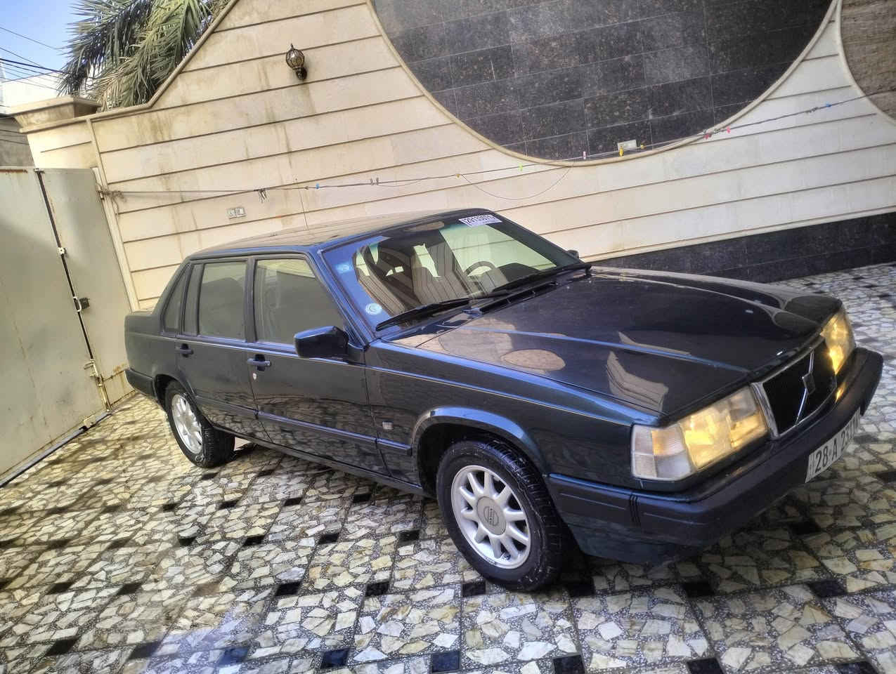 فولفو 940 مديل 1992  زيتوني هزه جديده  جاهزه غرفه جديده  كير ومكينه وحداديه كهربائيات  تبريد ثلج سياره مابيه نقص تخم تاير ويل 96
مكاني نجف 
رقمي ***********
