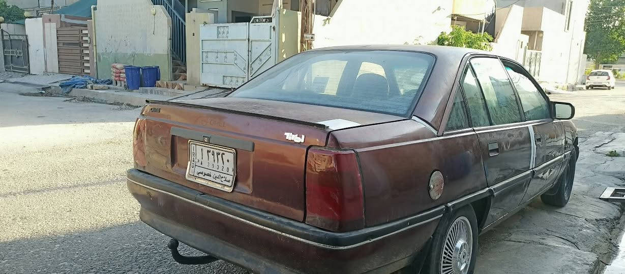 اوميگا موديل 89 محرك 20 بلادي گير اوتوماتيك رقم صلاح الدين السعر 20 ورقة مكان السيارة كركوك الاتصال 
*********** كركوك, العراق
