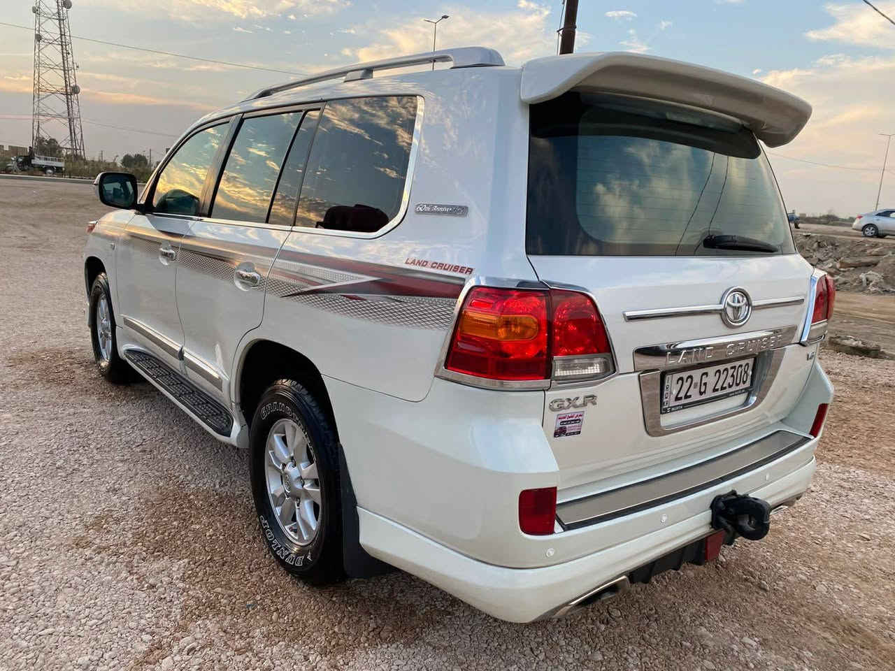 يالله للبيع او المراوس لاندكروزر 2010 رقم اربيل تحویل مباشر او وكالة محرك 6 فول مواصفات سيارة جديدة وجاهزه من كلشي ماشيه 200 الف العنوان السماوة الرميثه شارع العام معرض

الخليج ***********
