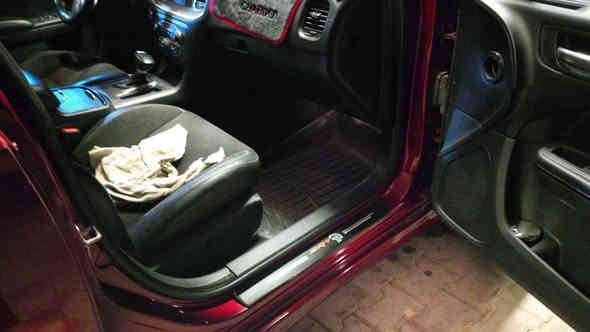 السلام عليكم جارجر 22جيتي البيع فوال مواصفات صبغ اعام اثر جفيه بدون دواخل بجم كبسه ماشيه 30مايل كيرك مكين وضع شركه  سعر 190وبيه مجال /***********
