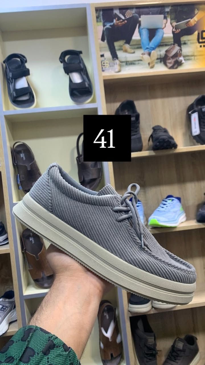 تخفيضات ع محل الاحذيه

اي قطعه داخل المنشور سعرها 15 الف فقط

والقياسات المتبقيه مكتوبه على كل صوره  لحكووو العرض يفوتكم

العنوان هيت مول الغزال الطابق الارضي 

للحجز والاستفسار اكثر مراسله الصفحه او الاتصال ***********
