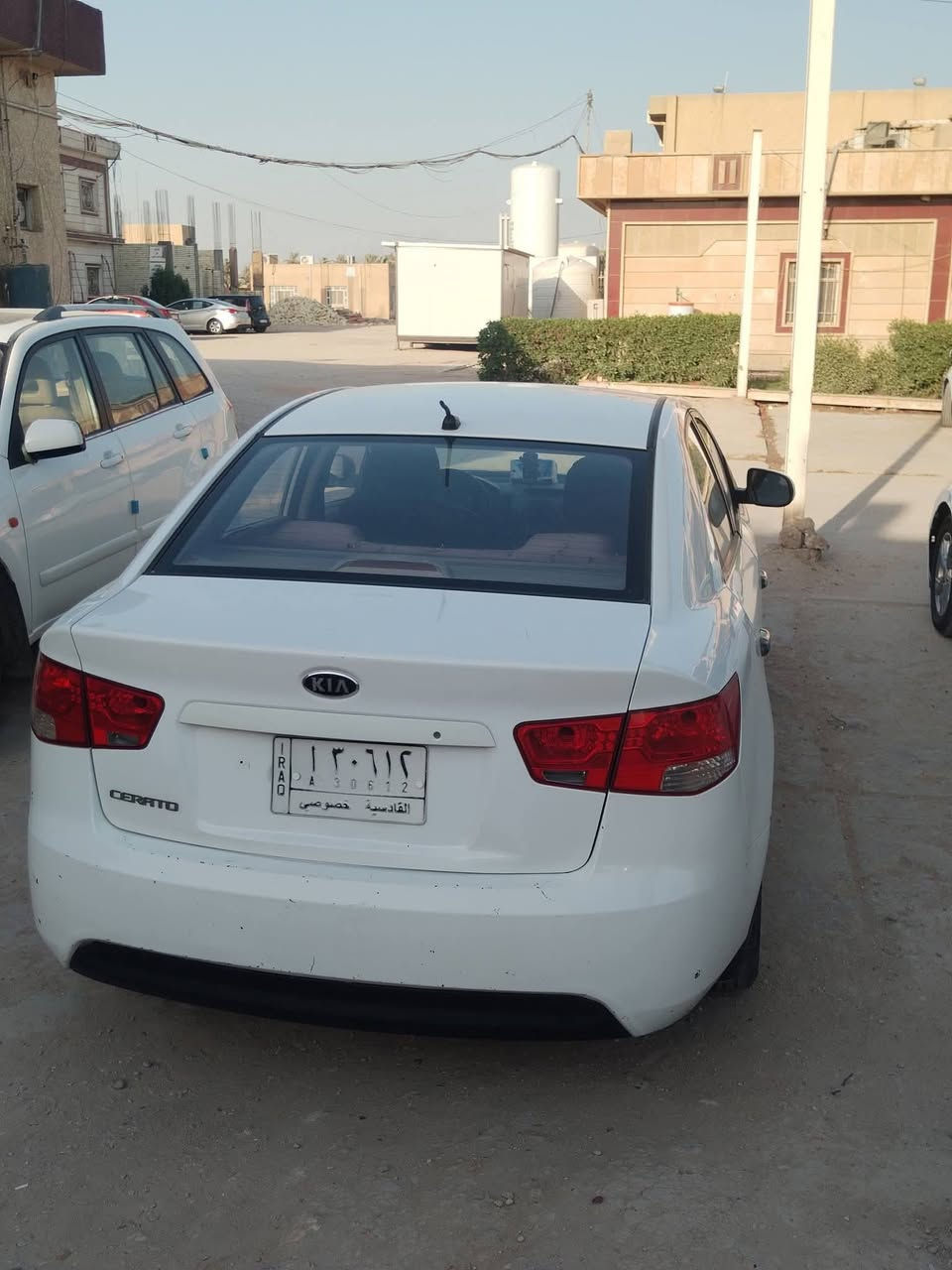 سيراتو موديل ٢٠١٢ بنيد مبدل وجاملغ واحد مبدل سعرها ٩٠
ايرباك طاك مواصفات عادية
***********
