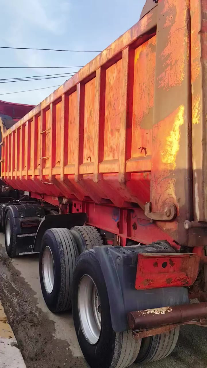 *********** 
فالفو.البيع موديل 2000
