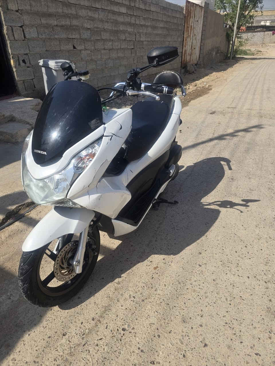 جيل اول بيه ملاحضات بصيطه. سعر مليون و١٥٠ عنوان نهروان تواصل ***********
