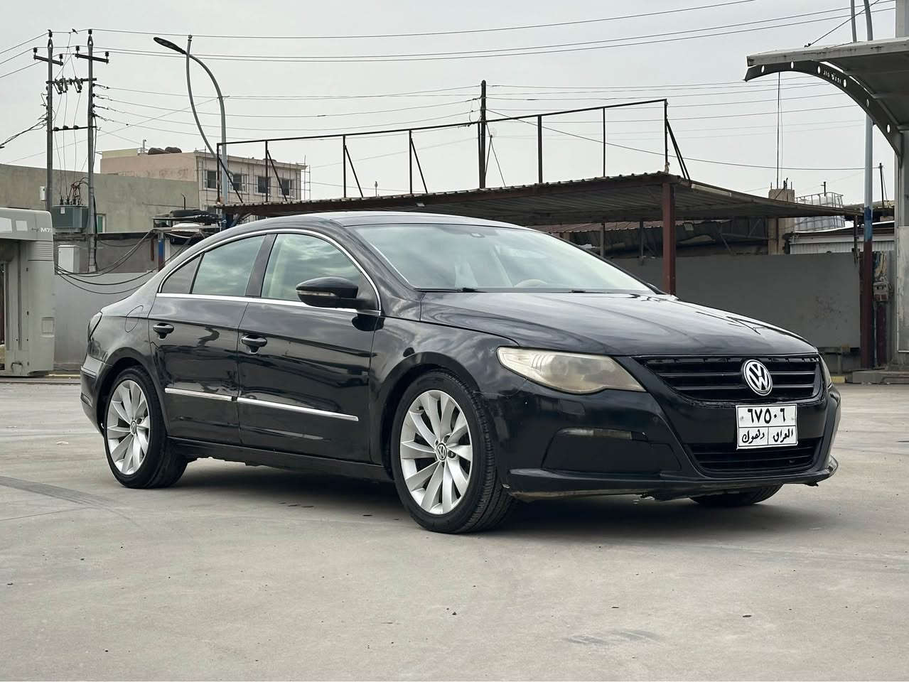 للبيع فقط 
باسات سي سي / 2010 / محرك 4 سلندر / 2000 توربو ..
بدون صبغ وبدون حادث / فول فول مواصفات / بانوراما
تحويل مضمون / سعرها 78 ورقه وبيها مجال بسيط .....
السياره مكانها بدهوك / غرامه 5 ورقات تنزل من السعر
***********
*********** دهوك, العراق
