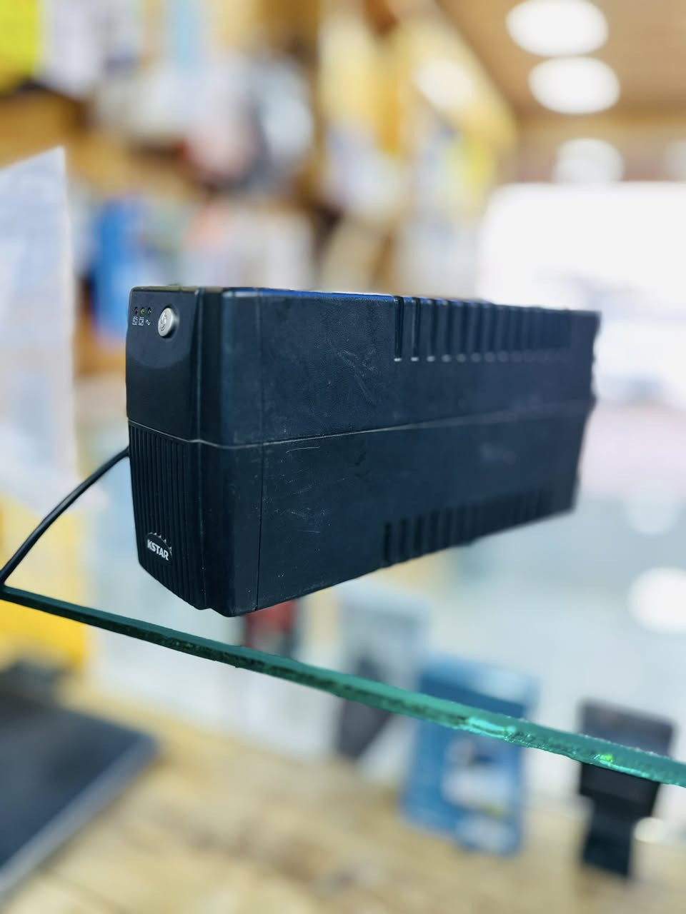 بلي 4سلم مامصلح 3 اقراص وياه 2جوستك ups كامل وجدا نضيف للبيع 205الف*********** بغداد تقاطع  دروش
