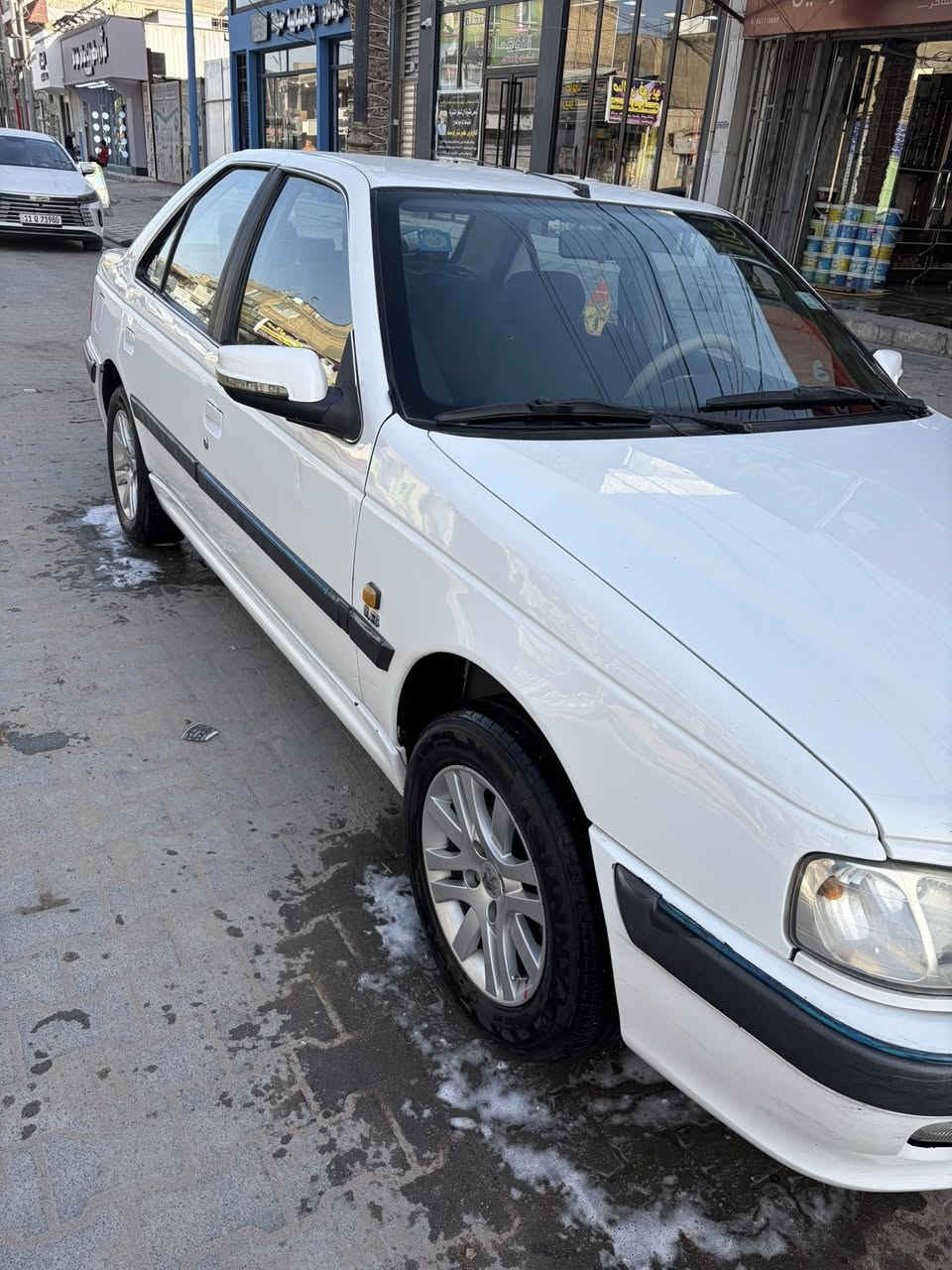 السلام عليكم
بيجو بارص مديل 2015
رقم كربلاء سنويه مجدده
مكينه وكير وحداديه جدد
تبريد وتدفئه شغالات
ماشيه 93
بيه شويه صبغ بالدور الجاملغ الوره ماشر بالصوره
السعر 60 وبيه مجال كلش قليل
العنوان نجف الاتصال ‭0789 352 2108‬
