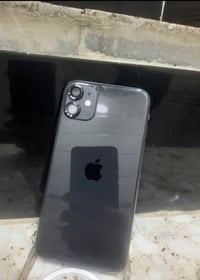 آيفون ١١ • ١٢٨ • بطارية ١٠٠