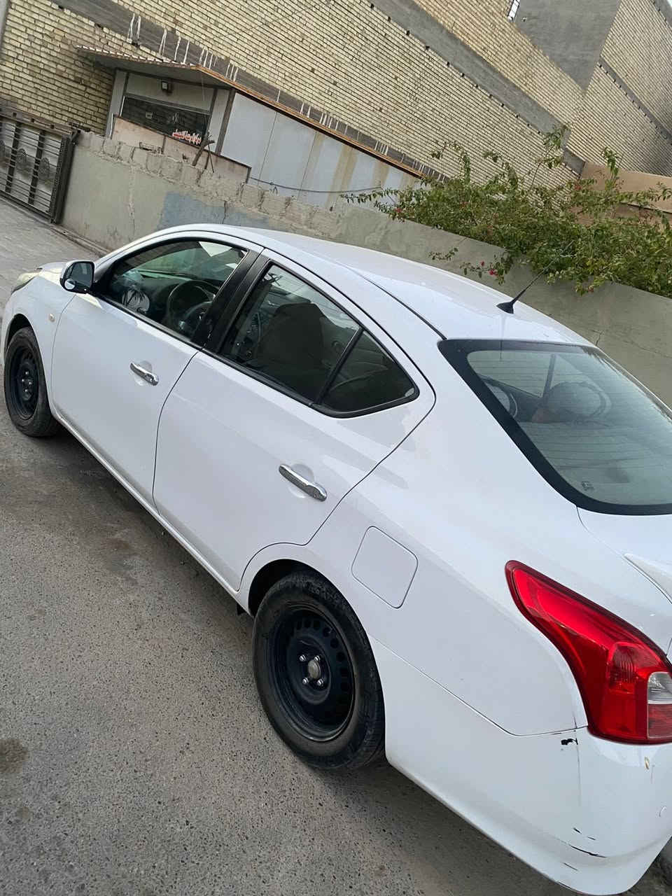 نيسان سني هندي موديل 2021 رقم بغداد تحويل مباشر مكفوله من بارد وصبغ وضربه
السعر 118 $ مكاني المنصور 
***********
