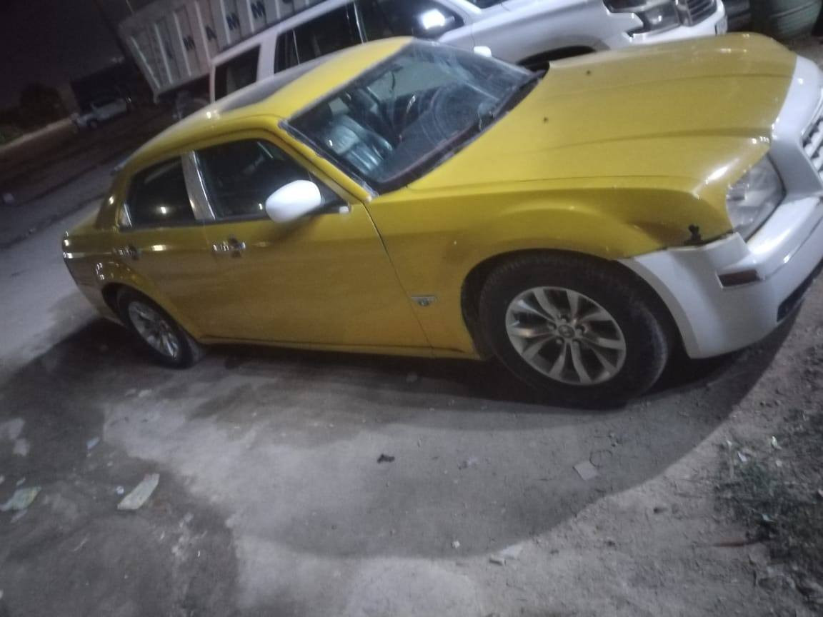 السلام عليكم
أوباما 2009  هيمي  رقم بصره مميز  مصبوغه عام السنويه تنتهي ب٢٠٢٨
المكينه والكير مكفولات التبريد شغال السعر ٨٥ وبيه مجال
مكان السيارة بصره ***********
