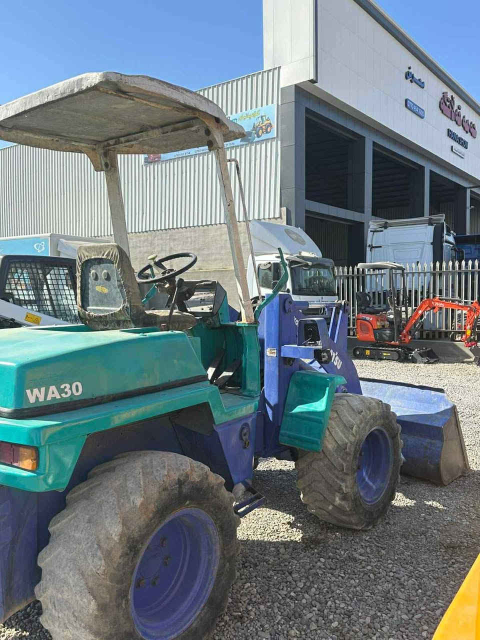 السلام عليكم شفل لبيع حجم 30 محرك عله وضع الشركه رقم بغداد السعر خاس ***********
