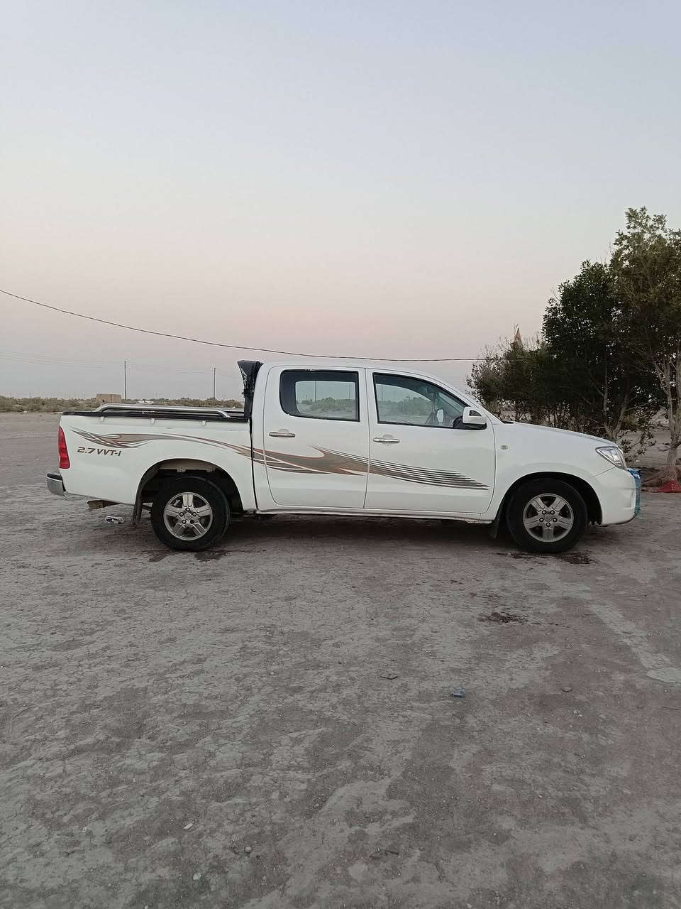 سياره فلاونزه البيع محرك وكير واكسن شرط وتبريد شقال ستفسار على هذا رقم***********
