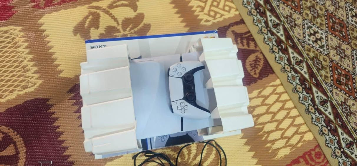 سلام وعليكم بيع مستعجل كلش البلي مكفول من كلشي شويه صارت هوسه بل بيت بسببه وريد ابيعه توه ماخذه جديد السعر 300قفل بس الشراي متواجد واتساب او تصال***********
