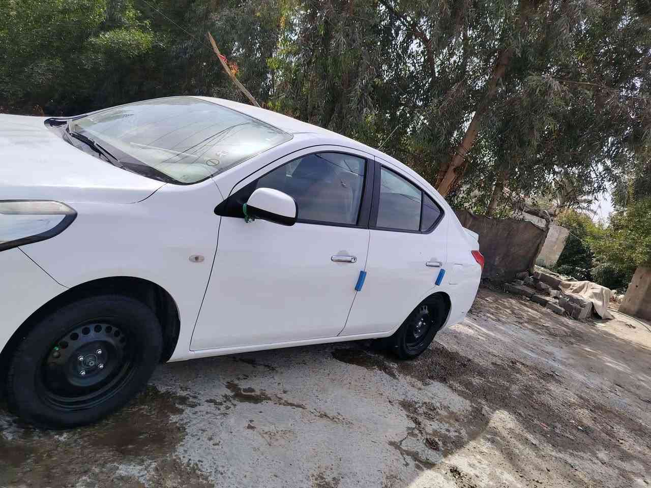 السلام عليكم

للبيع نيسان صني موديل 2022 مكفولة من الضربة الصبغ بيه كم بارد قليل رقم اربيل دولي ماشية 105 مكينه حداديه كير كله جديد مكان السيارة ناحية العباسية السعر 110 

***********
