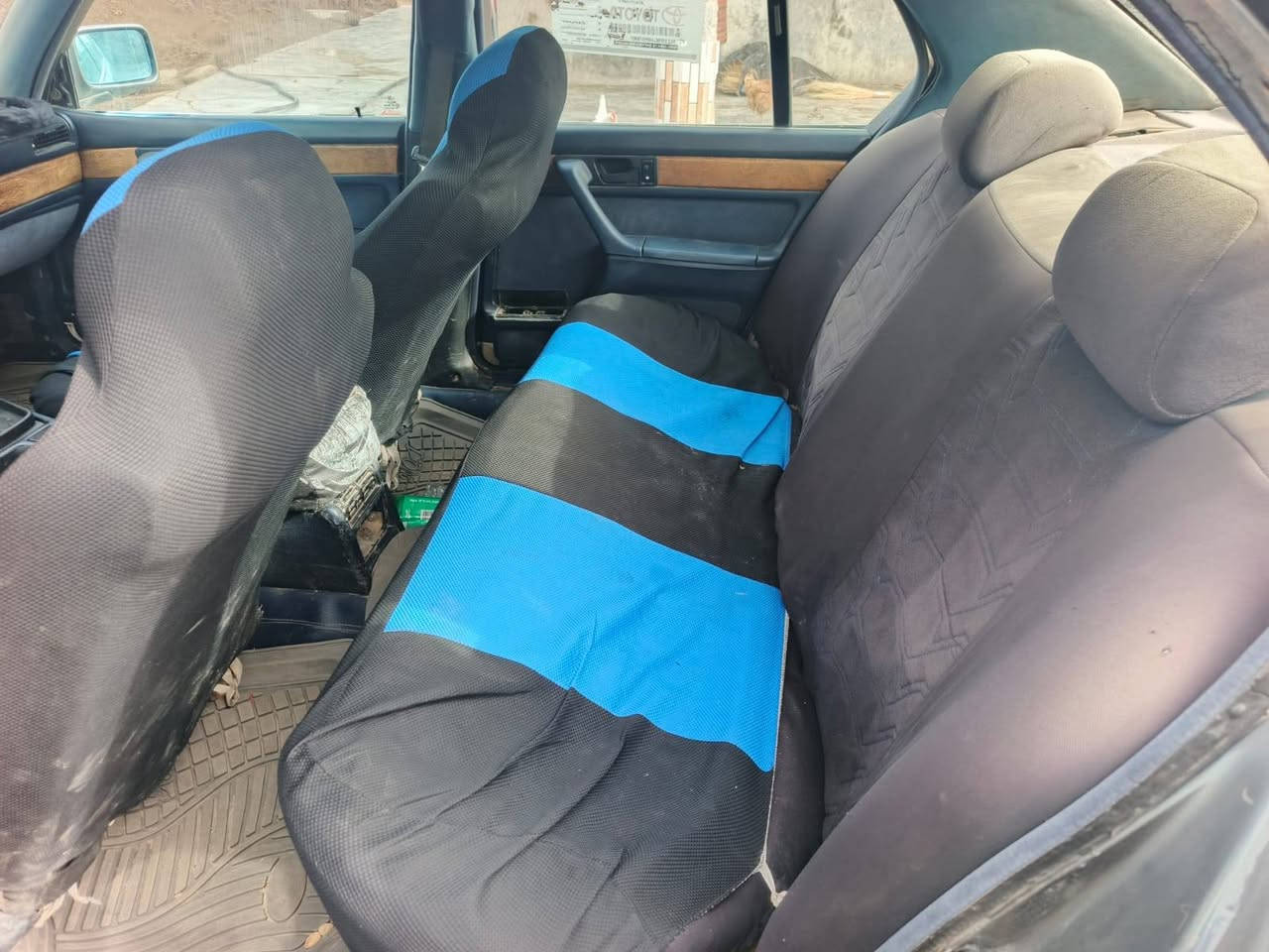 بسبب الوعود الكاذبه اعاده نشر بي ام دبليو حجم 735 موديل 91 فول أوتوماتيك قفل مركزي سنتر لك شاشه مسجل رقم نينوى فحص  شرط التحويل  محرك كير  شرط صدر جديد  كهربائيات شغاله تايرات نظيفه داخل جديد السعر 28 وبيها مجال قليل ومراوس يرهم مكان
السيارة الشرقاط// *********** // ***********
