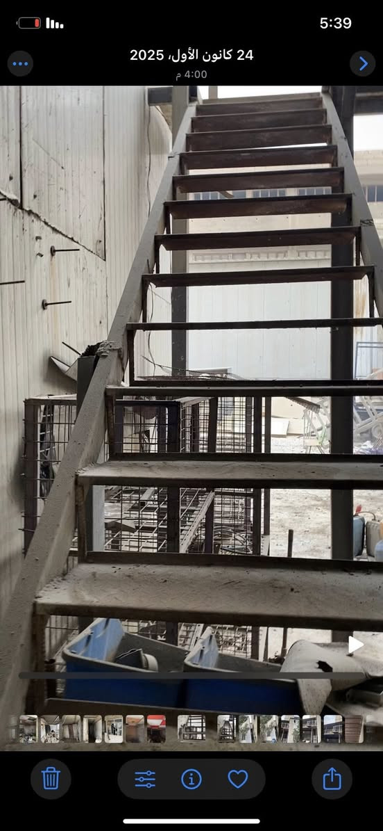 درج طول 6 متر وا 20 س للبيع العنوان بغداد ***********
