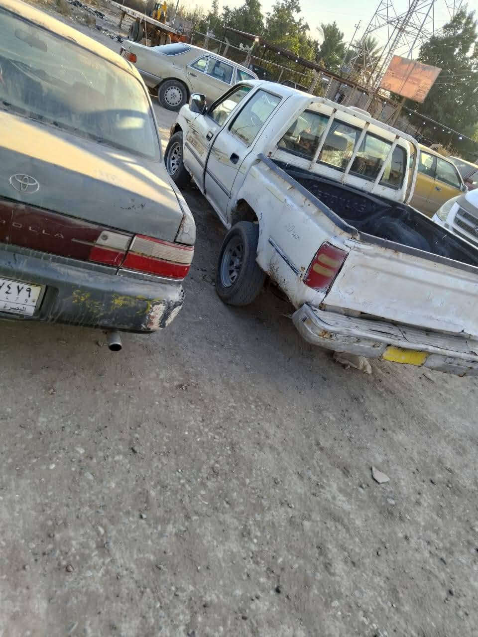 السلام عليكم اخوان هاي السياره بأسمي العنده يخابرني خل يجي يداور..  تره راح احجزها مكاني ناصريه هذا رقمي *********** خل يخابرني..  رحم والديكم اليعرفه يبلغه 
رقمها 4546ذي قار
