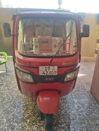 تكتك مديل ٢٠ بسمي كامله السعر ٥مليون  ٠٧٨١٢٩٦٦١٨١