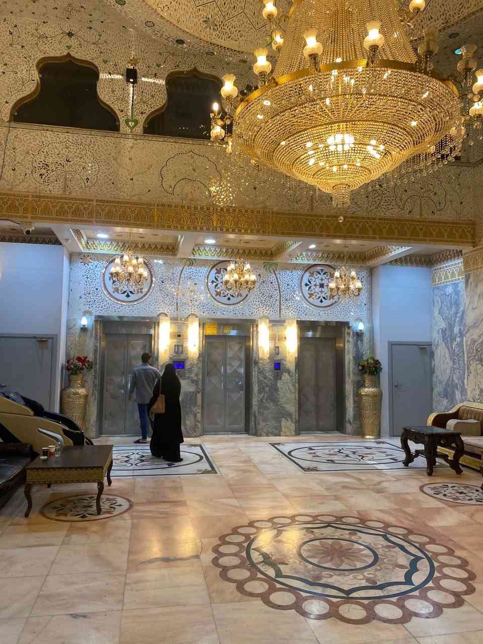 👍 على بركه الله نعلن برنامج البر 
لعمره مميزه 
🛑🛑 شهر رمضان المبارك عشره ايام منها بجوار الحبيب المصطفى صلى الله عليه وسلم وباقي الشهر في مكه المكرمه العزيزيه 
والسعر 🛑،(٨٥٠$) 🛑
📞 *********** او ***********
او مراجعه مقرنا بعقوبه مقابل كاتب العدل سابقا
