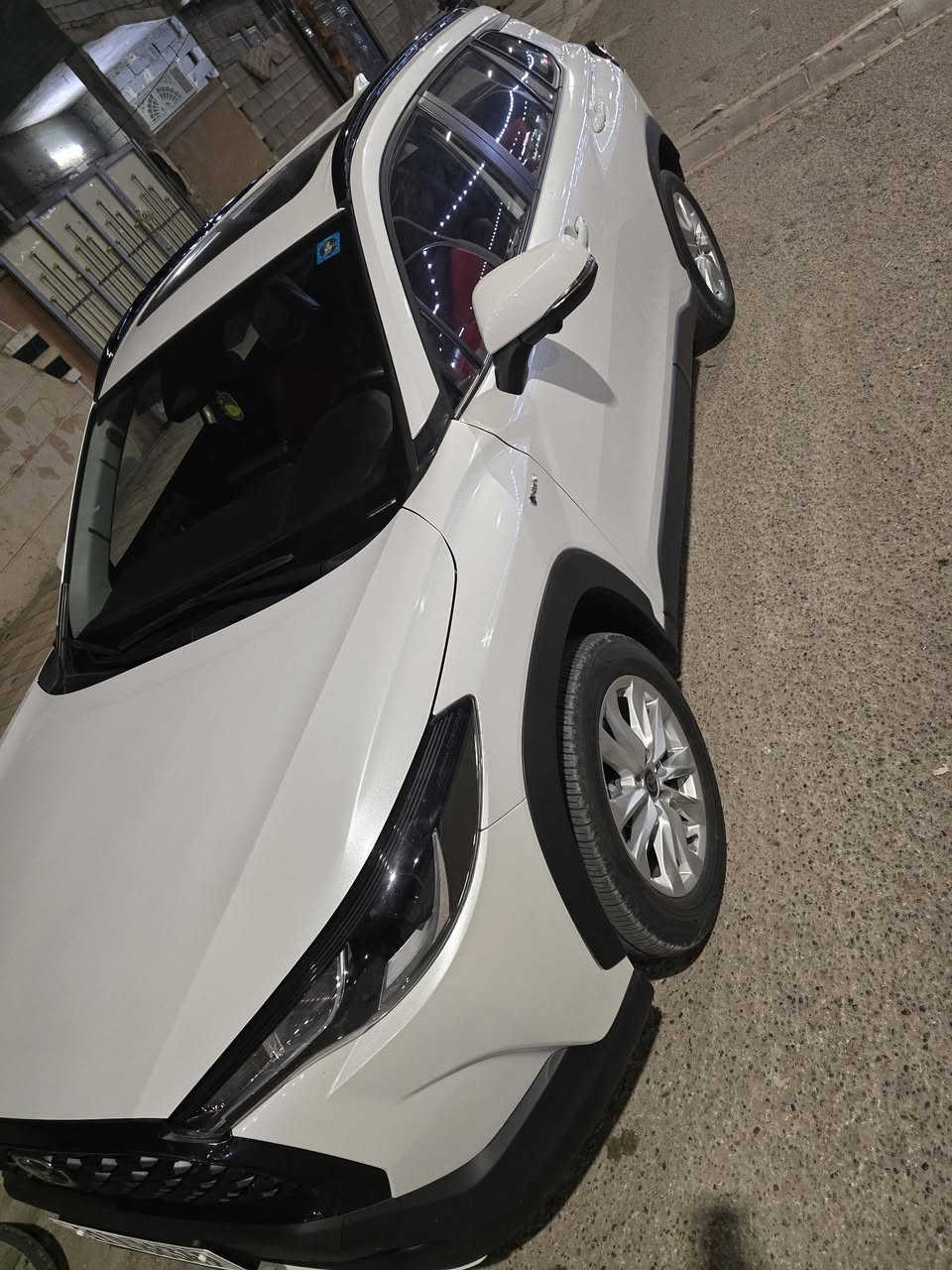 السلام عليكم .. للبيع كورلا كروس corolla cross موديل ٢٠٢٥ ماشية ١١ الف وفول مواصفات للاخير 
التفاصيل:
١.كشنات بلادي جلد احمر + كشن كهرباء 
٢. كامرات محيطية عدد ٥ 
٣.حمالات 
٤.بلوجكتر
٥.صندوق كهرباء 
٦.شاشة كبيرة
٧.ويل كب 
٩.سلايد روف فتحه + تبريد قطعتين + رادار+ كروس كونترول +ايفي مود ودرايف مود وحساس اطارات وفول الفول .
السعر : ١٨٣ $ وبيه مجال بسيط 
الخاص مفتوح


**إذا كنت صاحب هذا الإعلان وتريد حذفه لأي سبب، رجاءا أرسل رسالة إلى الدعم الفني**