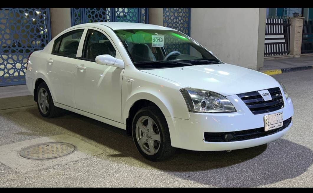 شير للبيع(A5)موديل(2013) قادسين 
سياره جاهزه كل نقص مابيه سنويه مامنتهيه بعد سنه وتنتهي وباقي التفاصيل داخل المنشور السعر
(48) ورقه وبيه مجال قليل السياره متعوب عليه رقم
مبايل بيه واتساب (***********) باقي التفاصيل داخل المنشور
