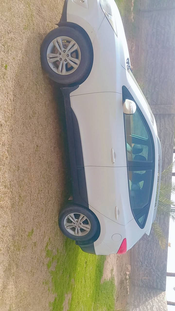 سلام عليكم توسان خليجي موديل 13 مكفوله كفاله عامه معرفه سعر الاتصال على رقم الهاتف  ***********
