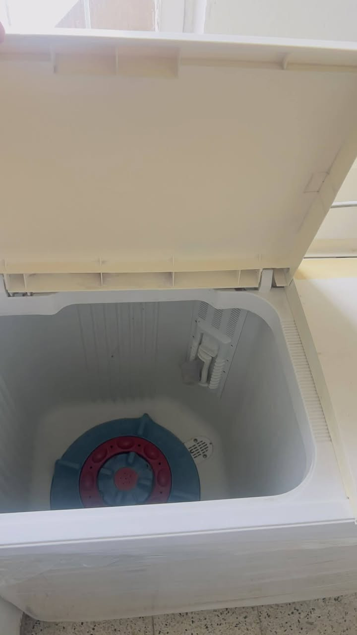 غساله اخت الجديده شرط النظافه
السعر ٤٥ قفل
االموصل حي السكر
الشراي يجي خاص


**إذا كنت صاحب هذا الإعلان وتريد حذفه لأي سبب، رجاءا أرسل رسالة إلى الدعم الفني**