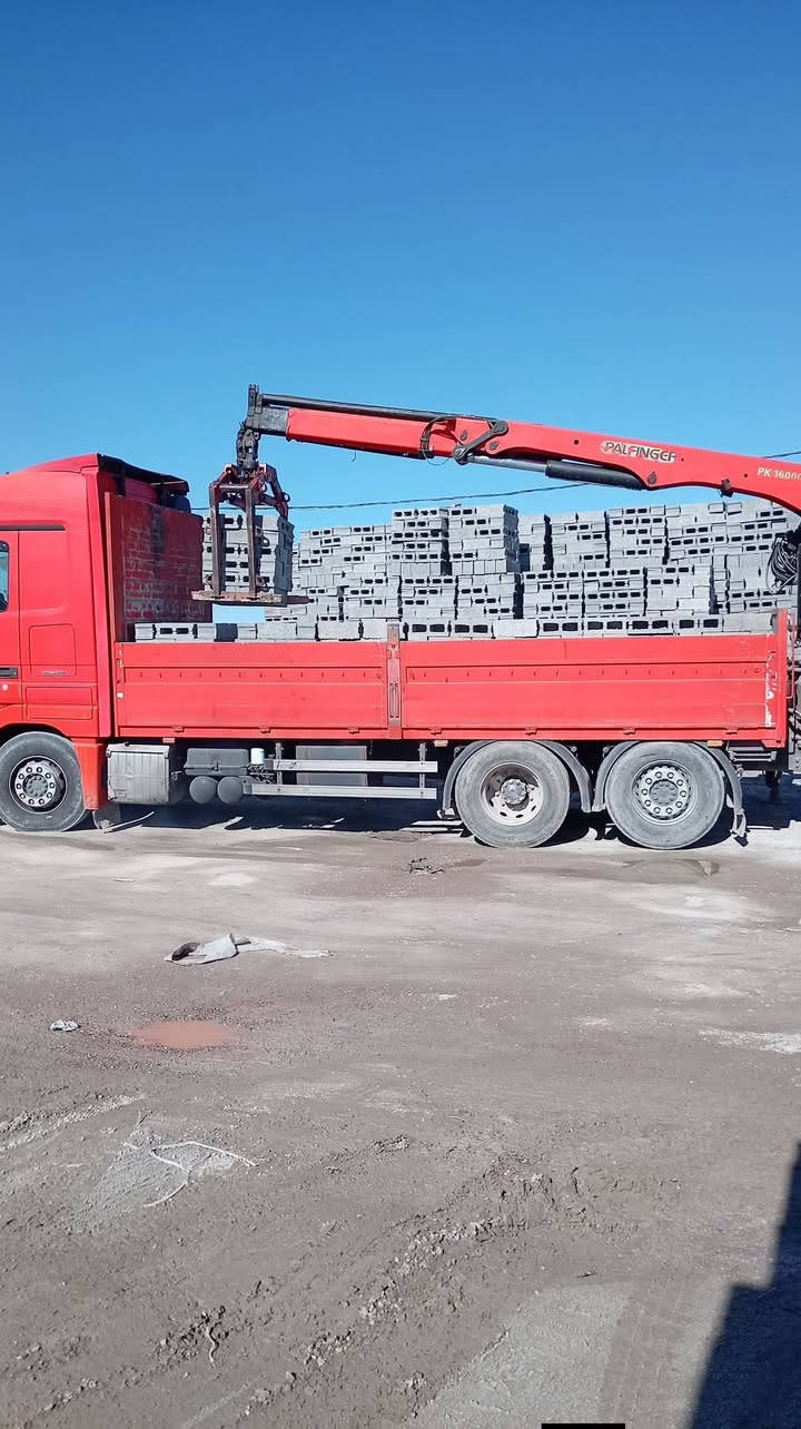 يوجد لدينا بلوك توصيل داخل الفلوجه واطرفها بسعار تنافسيه قياس 20 قياس 15 قياس 12
‏‪***********‬‏
