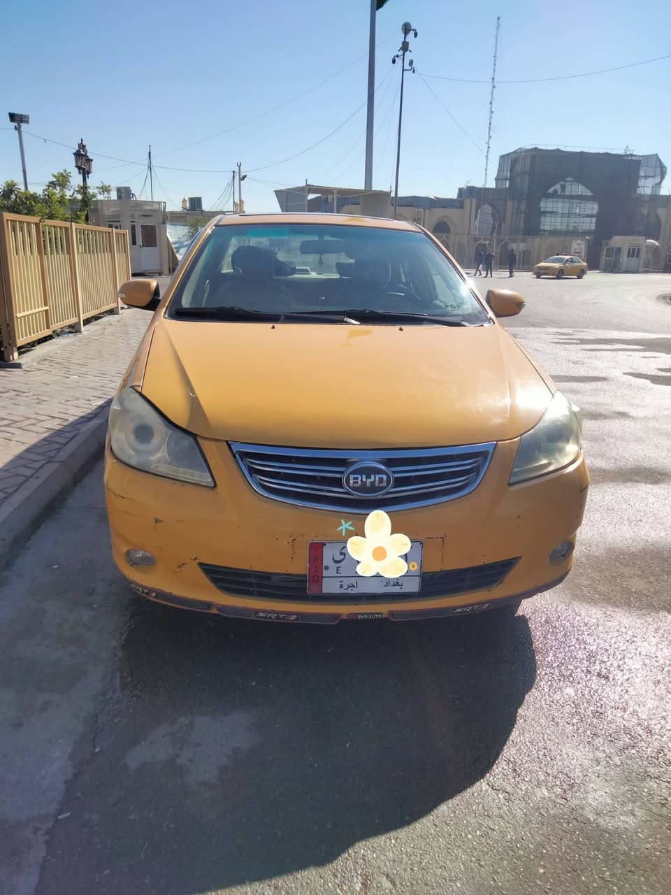 سياره جاهزه موديل 2016 بي وي دي جي 3 بصمه فتحه سلايت كشنات جلد شاشه وكاميرا حساس خلفيه سياره جاهزه وكامله مكينه الجديده كير جيد جداً تخم تاير باتري جديد سياره باسمي سنويه ما ساقطه لغايه 27 سياره لا صبغ ولا ضربه ولا مبدل بها شيء سياره بلاديه عده طخه كد شبر محدد مكانه السعر 58 وبيها مجال الطيبين. *********** مكاني بغداد
