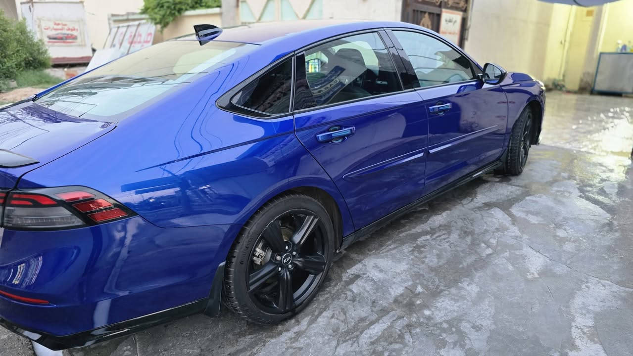 سلام عليكم ورحمة الله وبركاته .
هوندا اكورد 2023 SPORT L للبيع
ماشية 48000 ميل تقريبا 78000 كيلو 
السيارة بدون صبغ بيه بارد بالبنيد ، طاك بيه ايرباك ستيرن وبردة . 
السعر 178 ورقة .  
السيارة نظيفة وحلوة مال جني وسعره مناسب في ضل الكمرك الجديد .
صور الضرر مع المنشور استبدال دعامية امامية فقط وتعديل البنيد عالبارد .
للتواصل ***********
