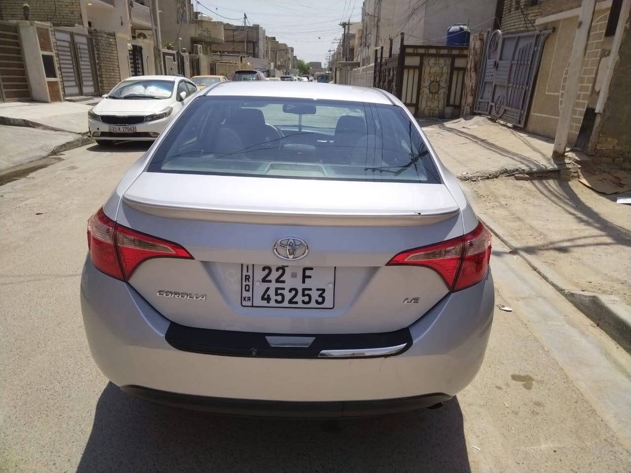 من رخصت الادمن
كورلا 2017 وارد امريكي محرك 1800 ماشيه 92 ميل
بيها قطعتين باب وجاملغ السايق مبدلات بلادي بدون دواخل بدون ايرباك سياره LE  مكان السياره بغداد
سعر السياره 130
لتواصل: ***********
