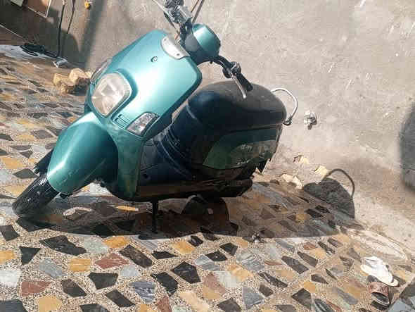 السلام عليكم دراجه
بوليس  نوزل للبيع
السعر ٧٠٠
دراجه بسمي 
المحرك مكفول على وضع شركه 
الكهربائيات كله شغاله 
العنوان ميسان عماره قرب السيد دفاس 
***********
